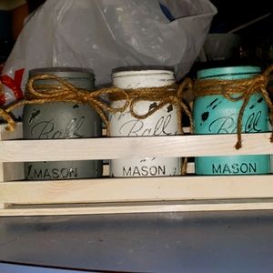 3 mason jar crate decor W/ 2 dispensers